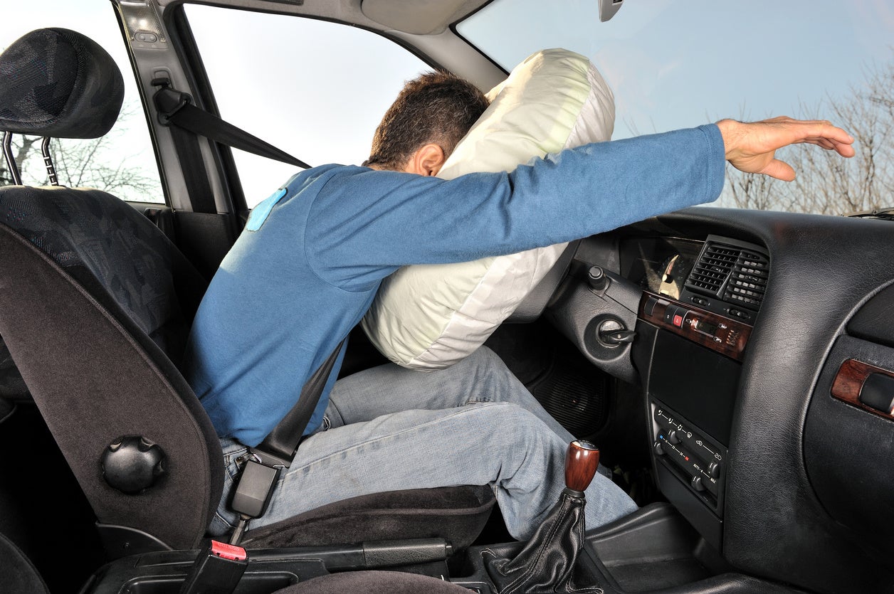 Faulty airbags increase the risks of fatal accidents.