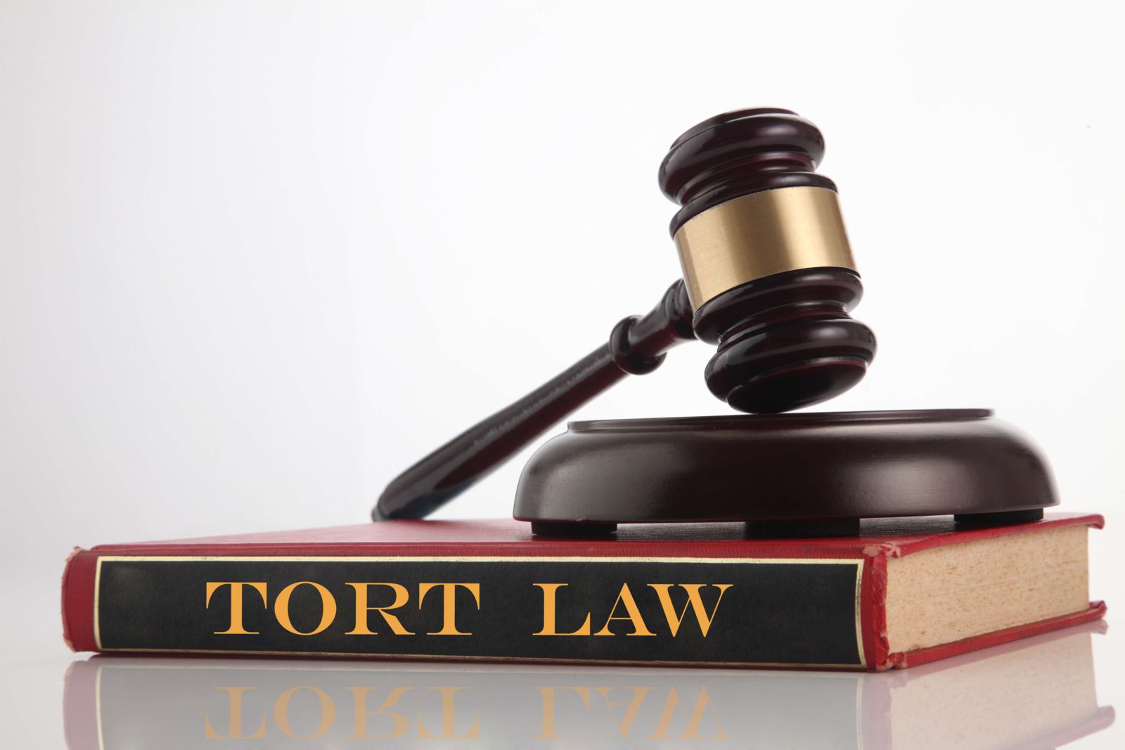 Understanding the Difference Between Mass Torts and Class Action Lawsuits: A Comprehensive Guide